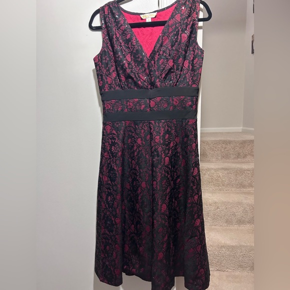 Red and Black Laced Dress - Picture 1 of 3